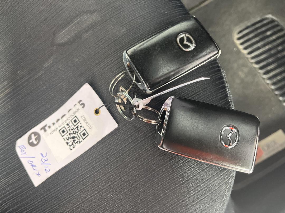 Photo '22' of Mazda CX-8