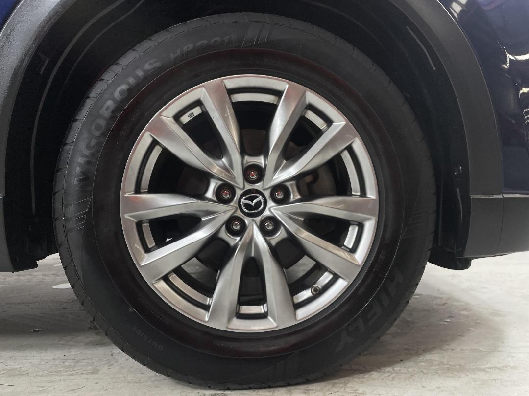 Photo '9' of Mazda CX-9 Photo '9' of Mazda CX-9