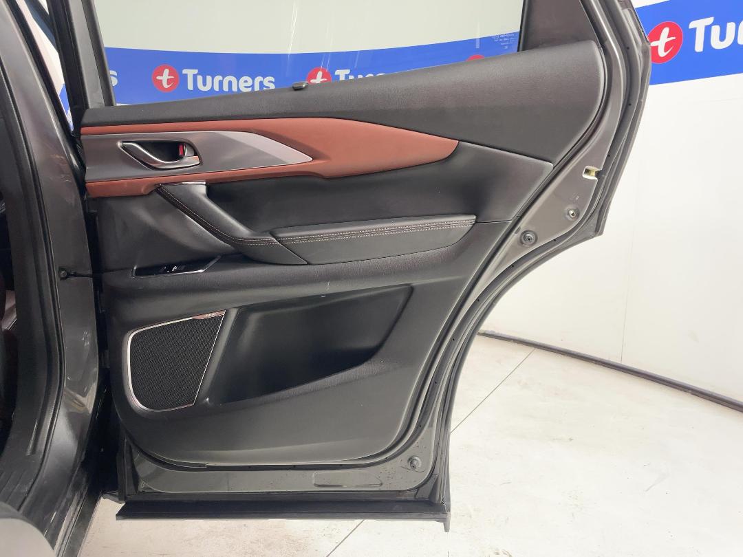 Photo '19' of Mazda CX-9