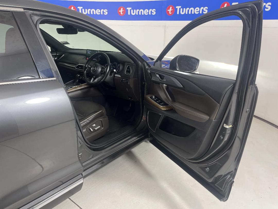 Photo '15' of Mazda CX-9 Photo '15' of Mazda CX-9