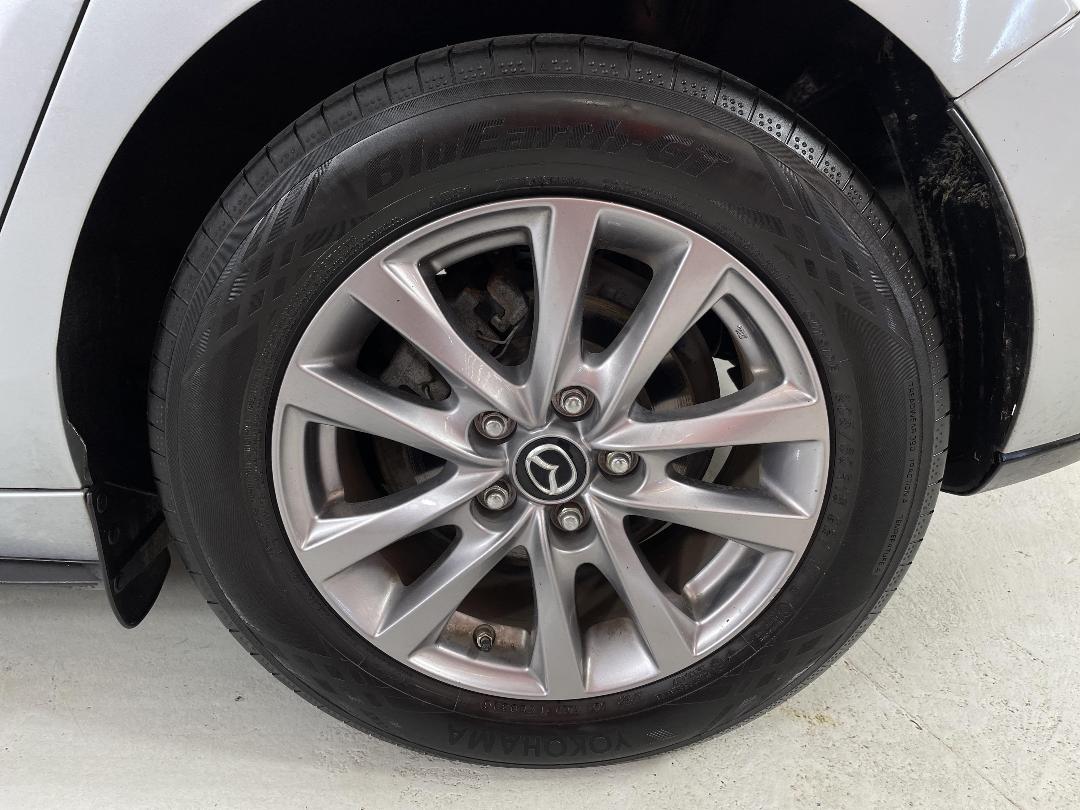 Photo '11' of Mazda Mazda3 Photo '11' of Mazda Mazda3