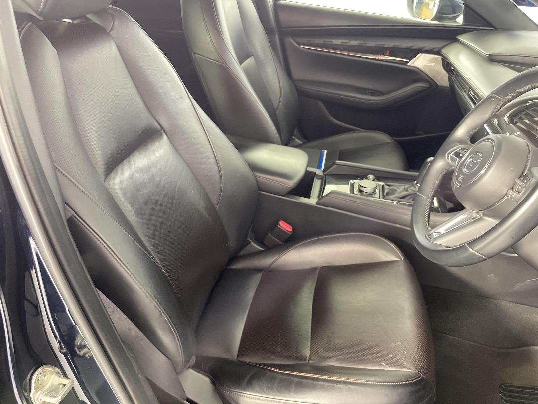 Photo '16' of Mazda Mazda3 Photo '16' of Mazda Mazda3