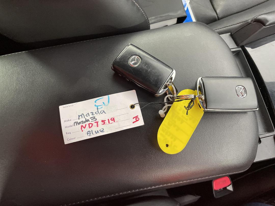 Photo '22' of Mazda Mazda3 Photo '22' of Mazda Mazda3