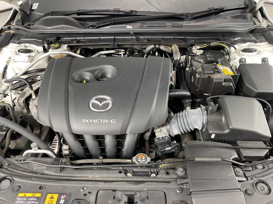 Photo '13' of Mazda Mazda3