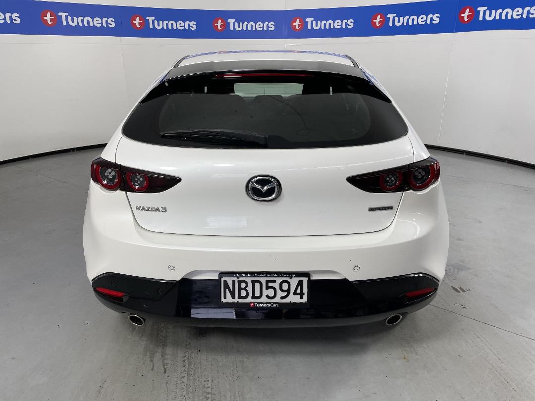 Photo '6' of Mazda Mazda3