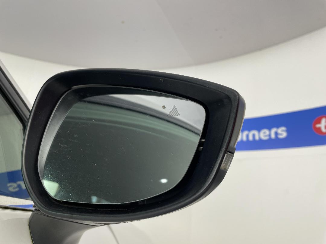 Photo '26' of Mazda Mazda3