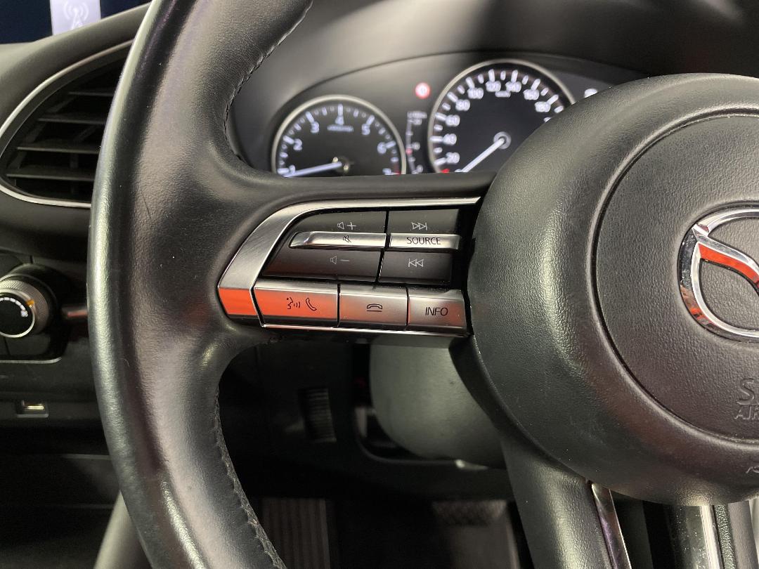 Photo '29' of Mazda Mazda3