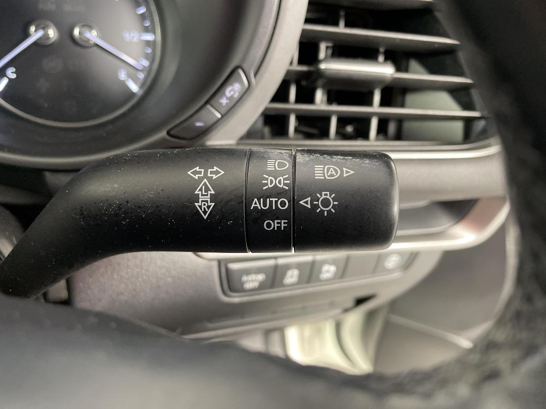 Photo '31' of Mazda Mazda3