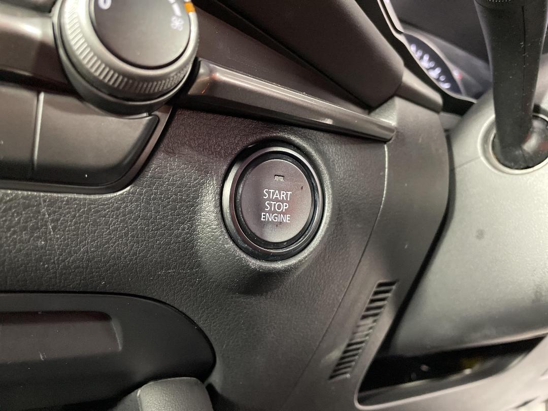 Photo '35' of Mazda Mazda3