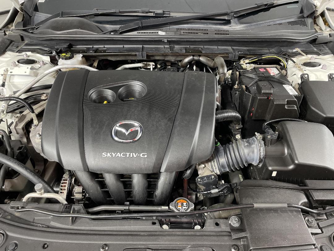 Photo '13' of Mazda Mazda3