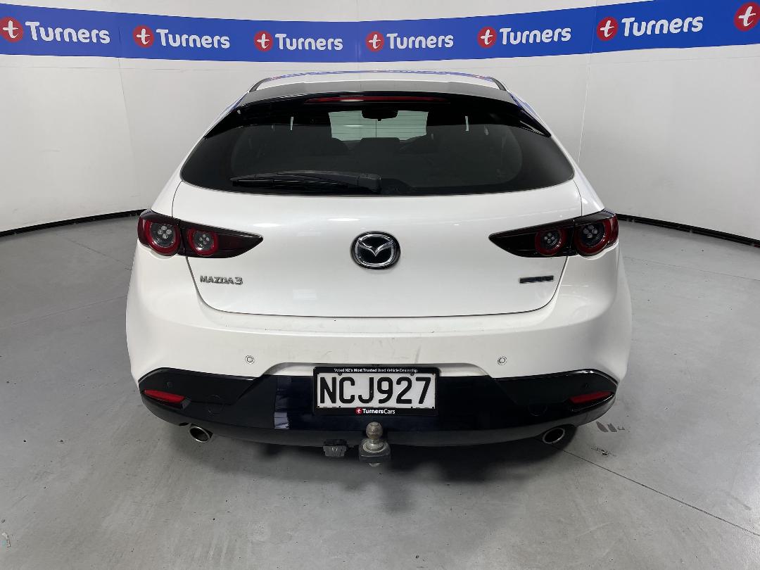 Photo '6' of Mazda Mazda3