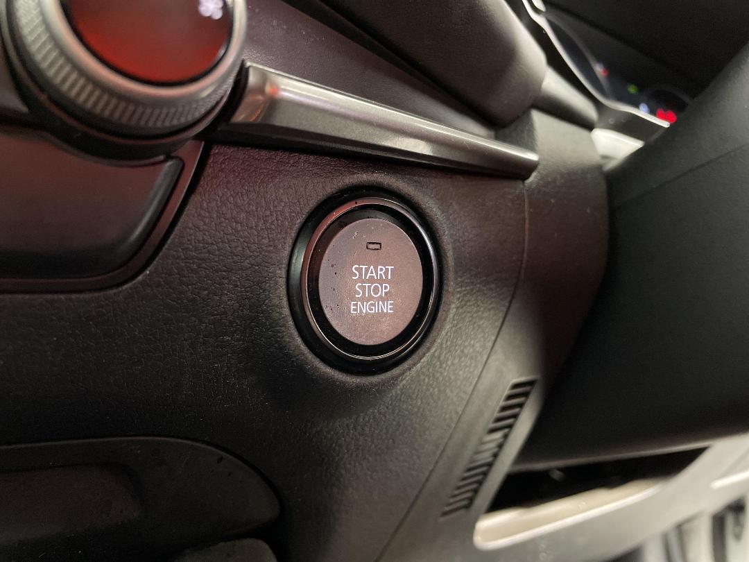 Photo '28' of Mazda Mazda3