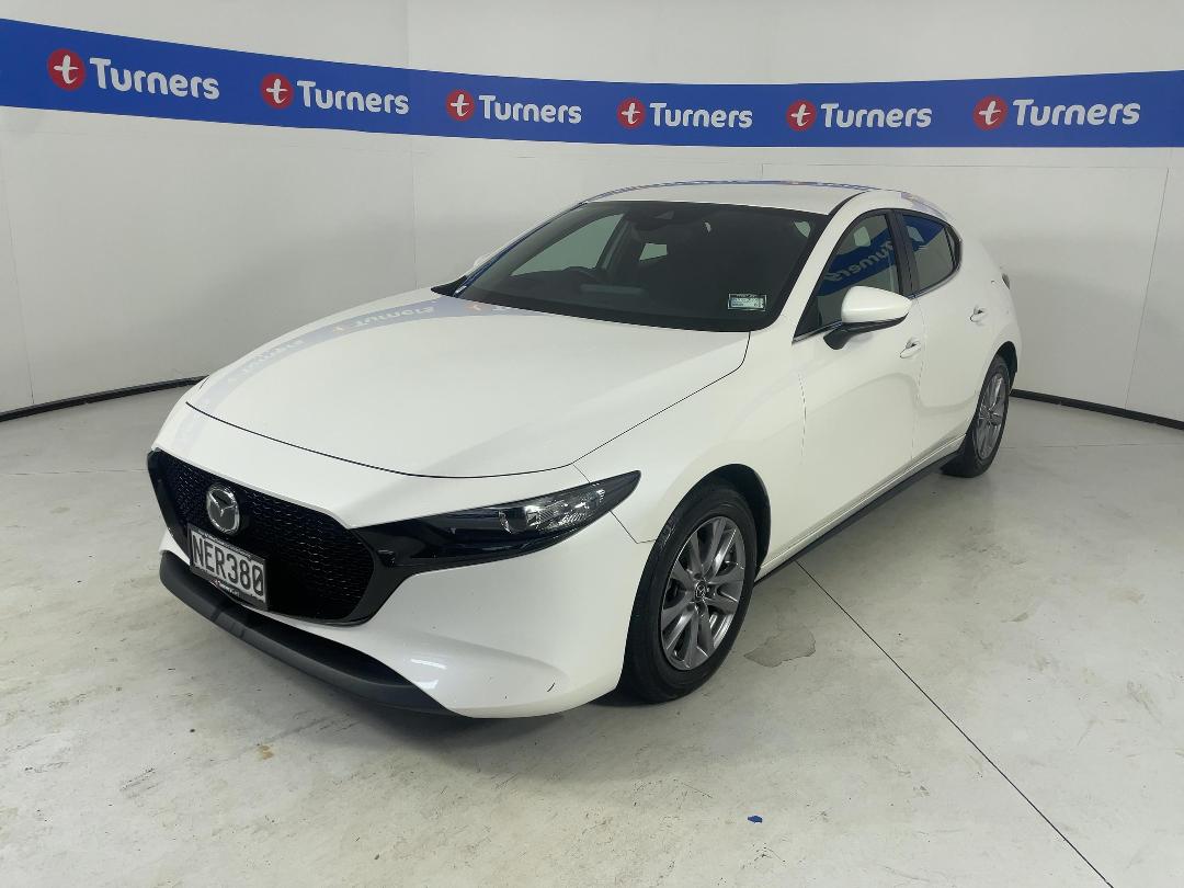 Photo '4' of Mazda Mazda3