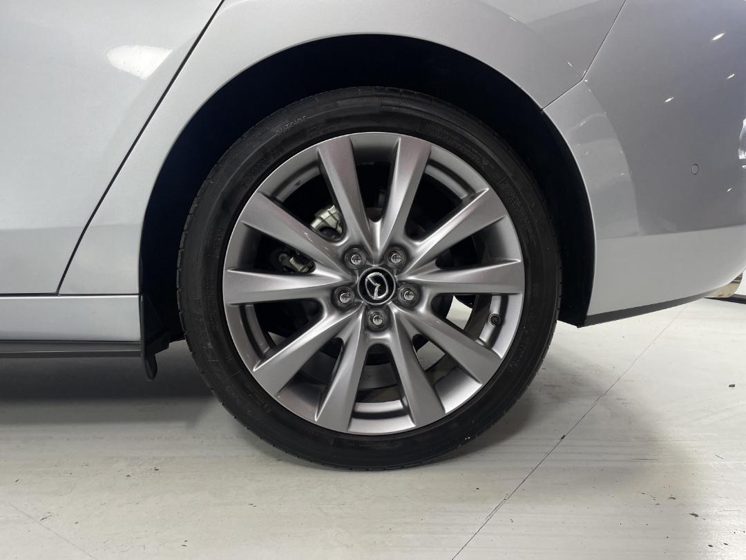 Photo '11' of Mazda Mazda3 Photo '11' of Mazda Mazda3