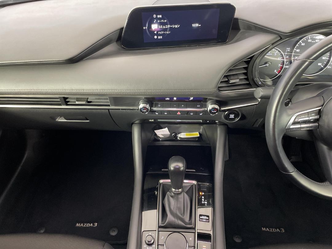 Photo '18' of Mazda Mazda3 Photo '18' of Mazda Mazda3