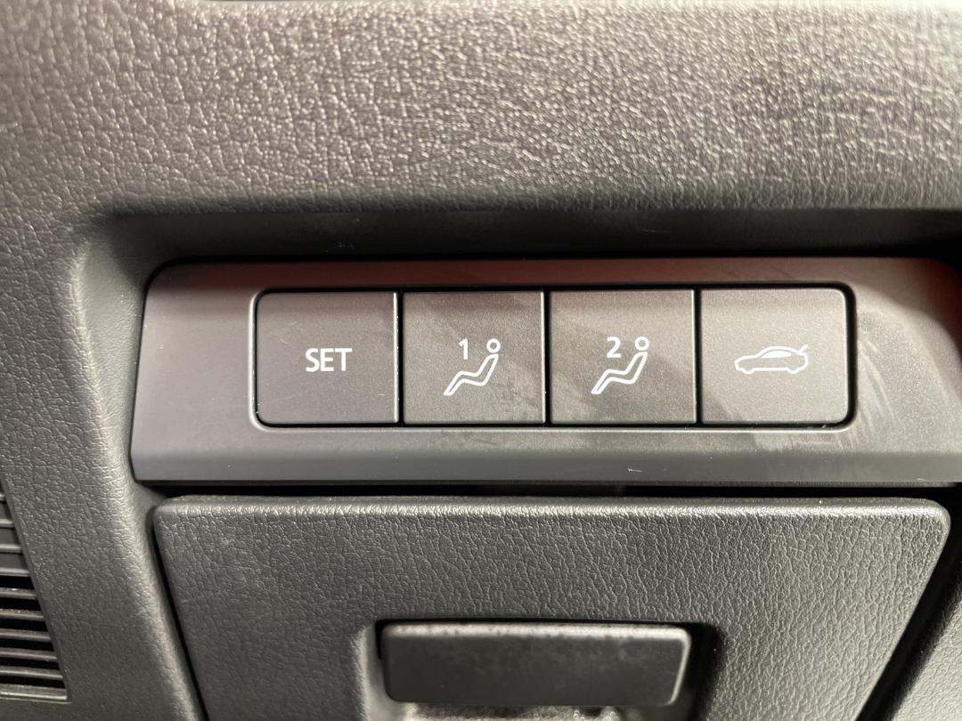 Photo '25' of Mazda Mazda3 Photo '25' of Mazda Mazda3