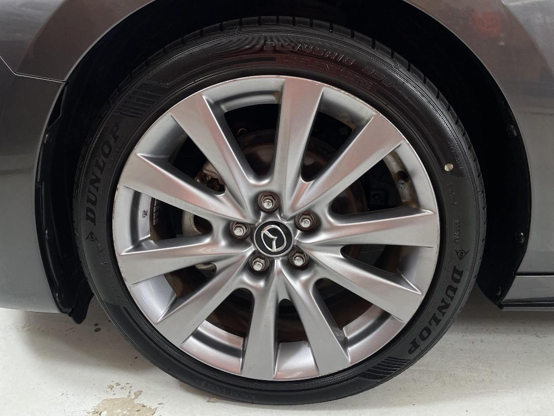 Photo '10' of Mazda Mazda3