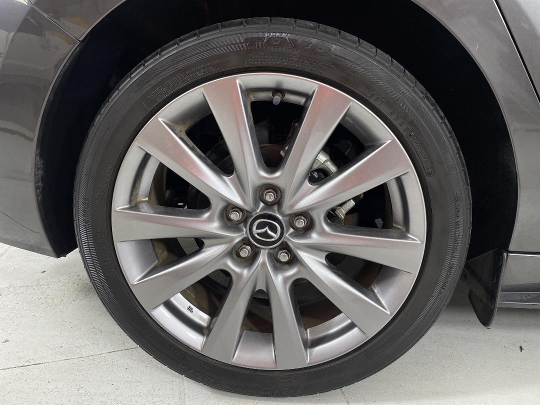 Photo '12' of Mazda Mazda3