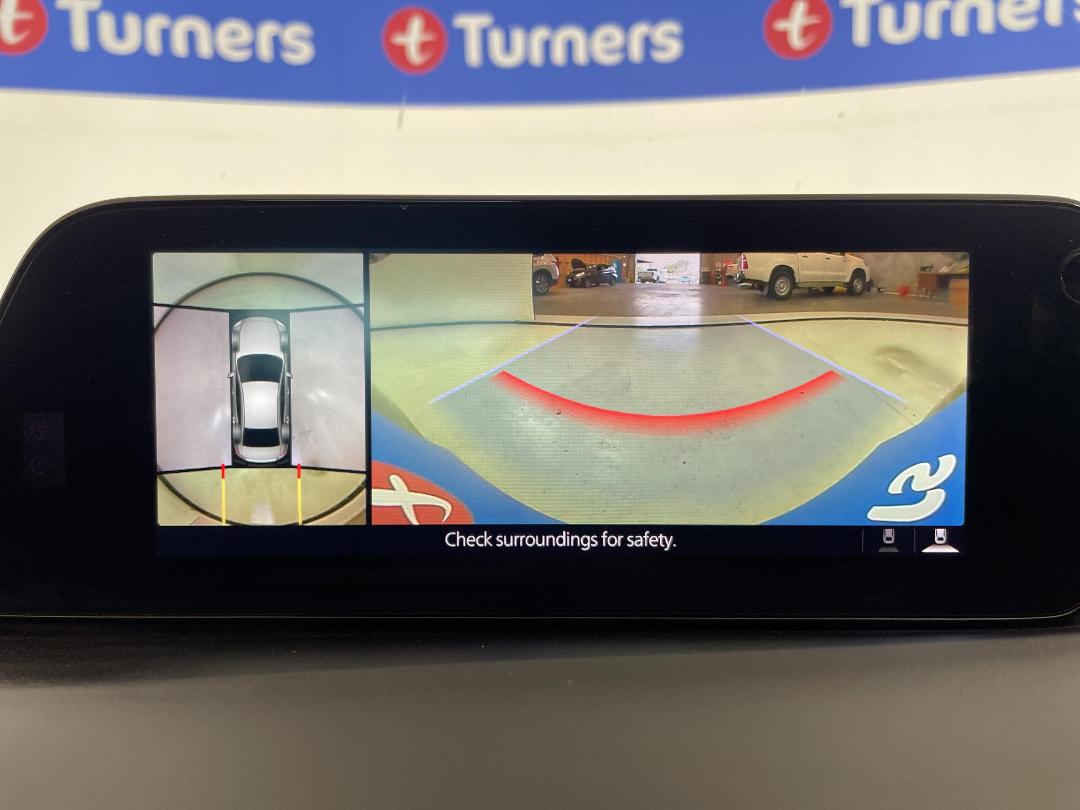 Photo '24' of Mazda Mazda3