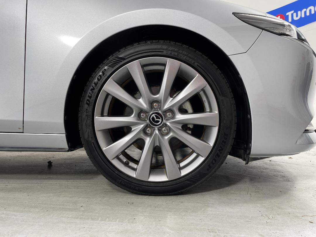 Photo '9' of Mazda Mazda3