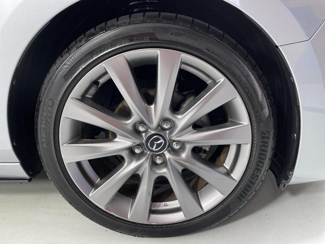 Photo '9' of Mazda Mazda3