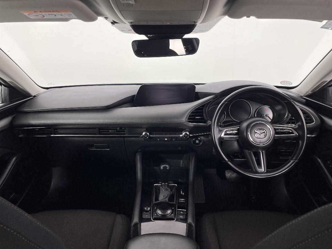 Photo '17' of Mazda Mazda3