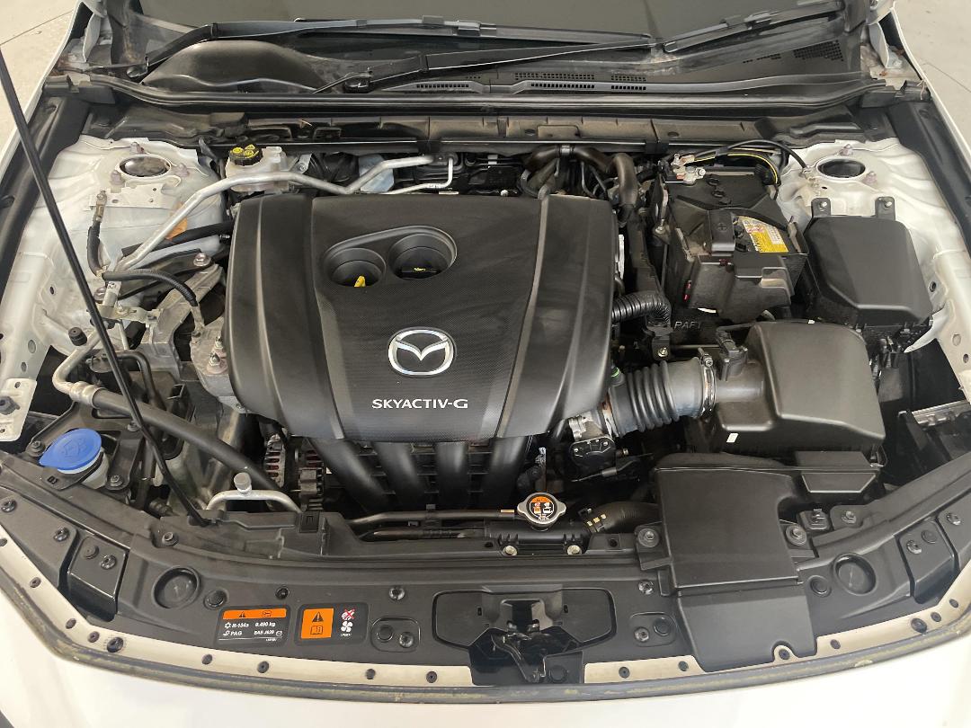 Photo '13' of Mazda Mazda3