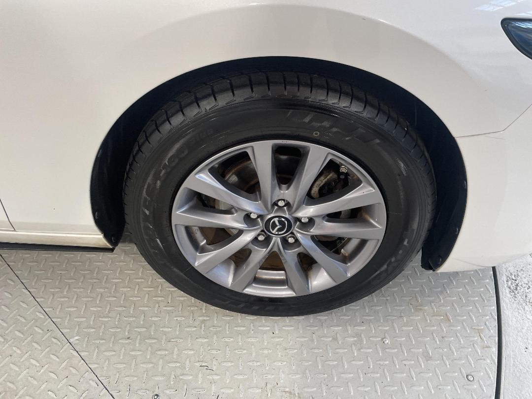 Photo '9' of Mazda Mazda3