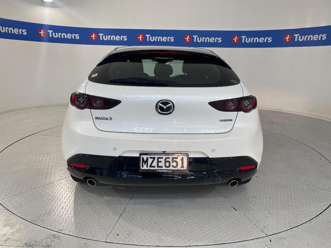 Photo '6' of Mazda Mazda3