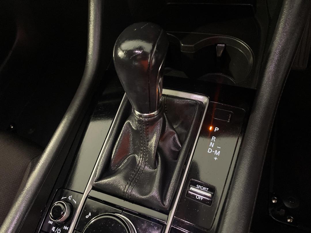 Photo '32' of Mazda Mazda3