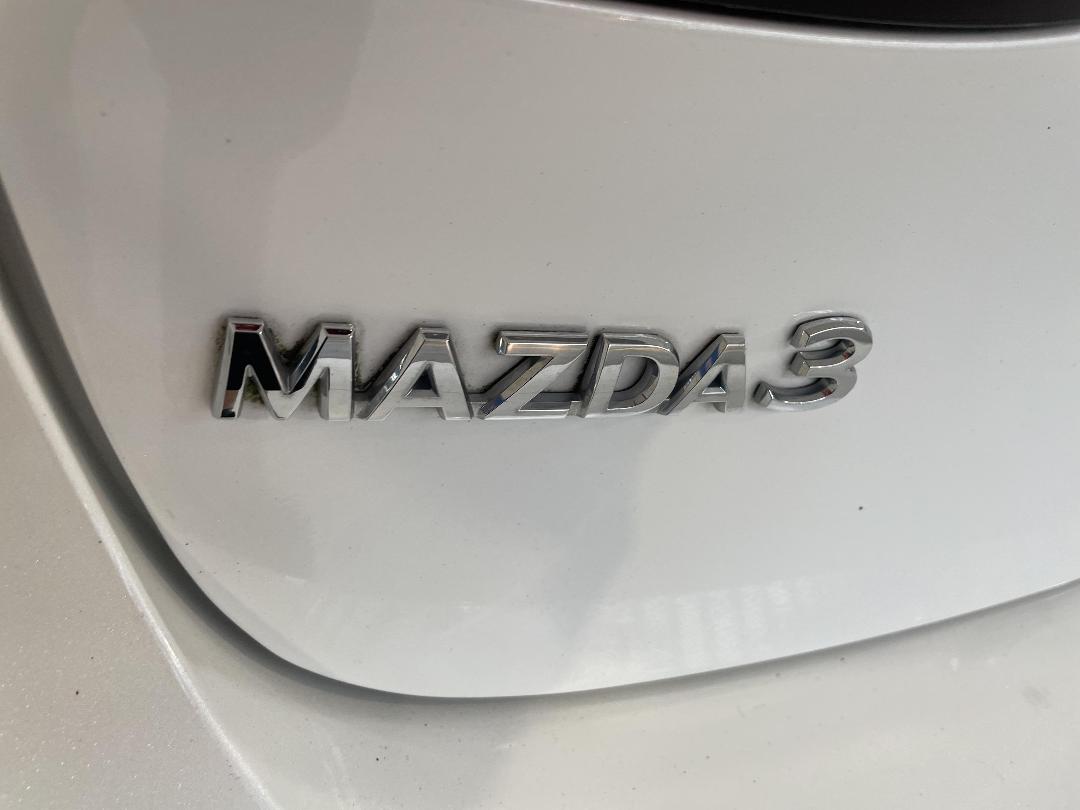 Photo '36' of Mazda Mazda3
