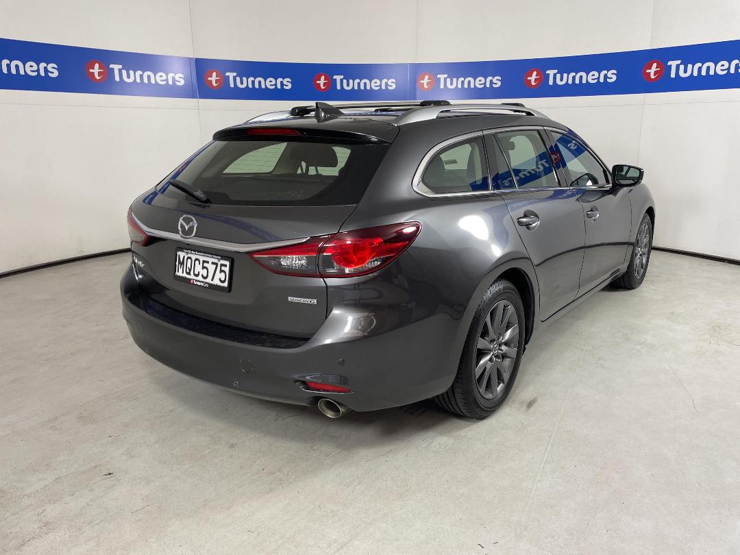 Photo '7' of Mazda Mazda6