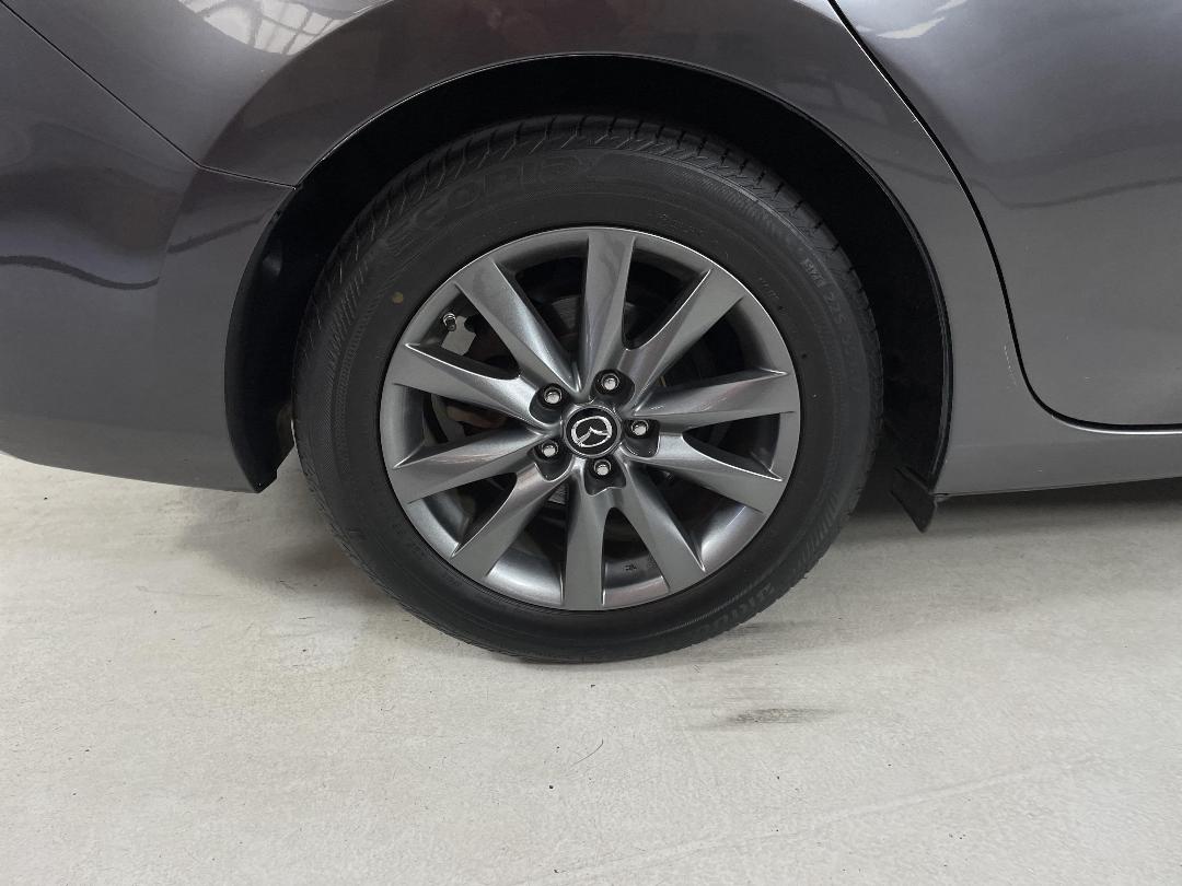 Photo '12' of Mazda Mazda6