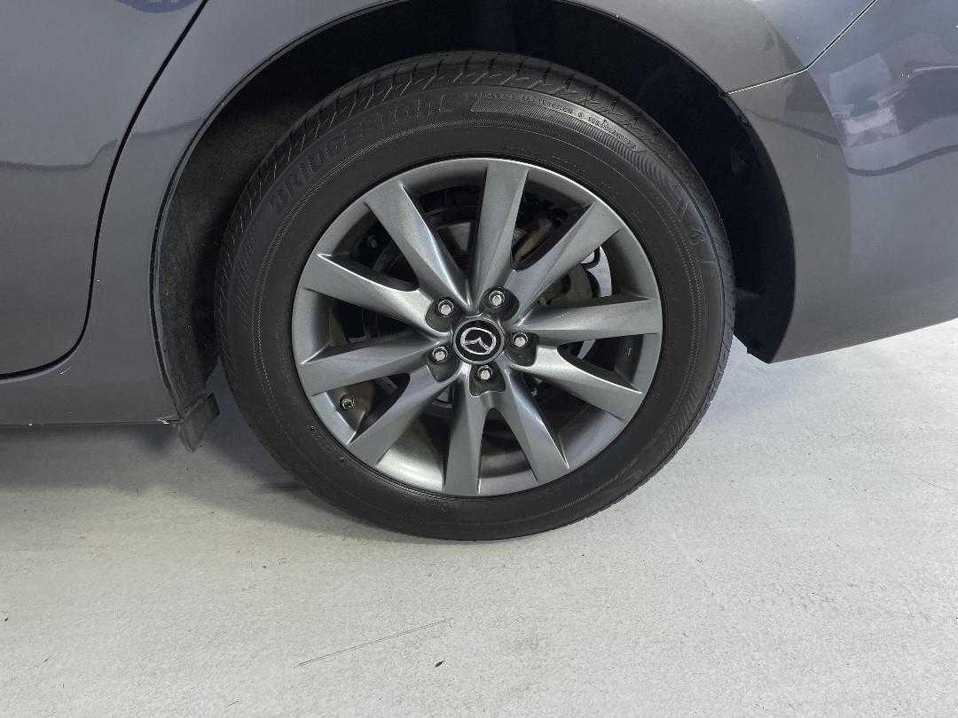 Photo '11' of Mazda Mazda6