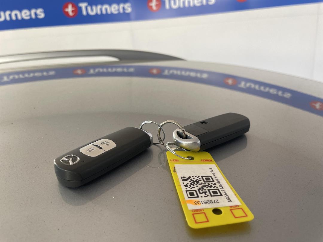 Photo '22' of Mazda Mazda6