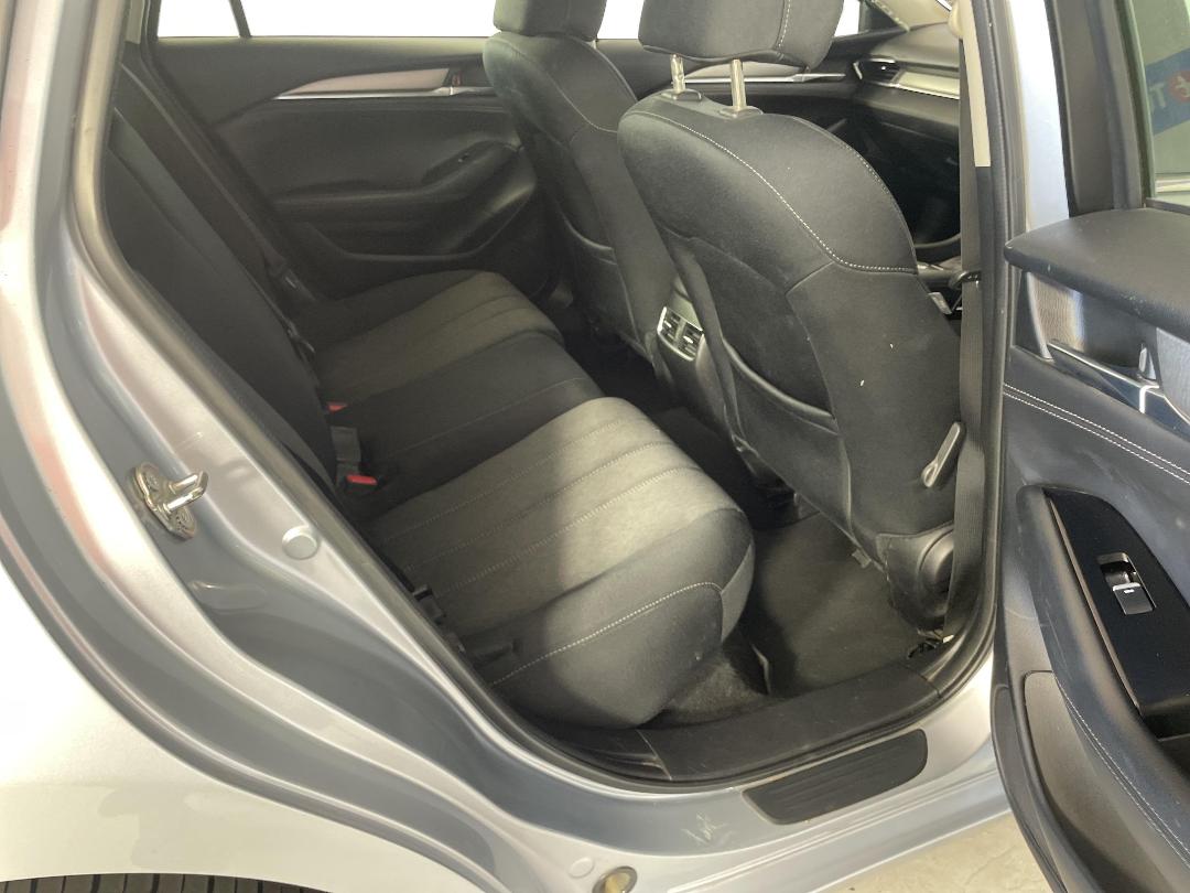 Photo '20' of Mazda Mazda6