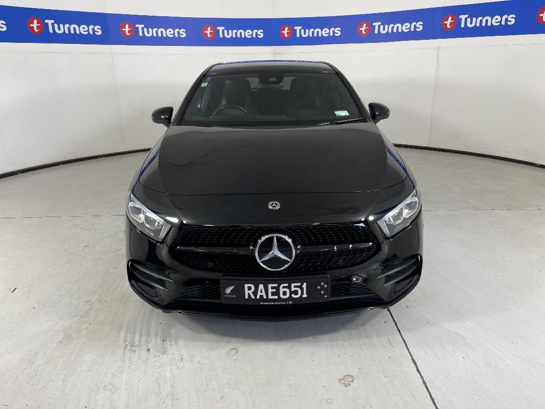 Photo '2' of Mercedes-Benz A180