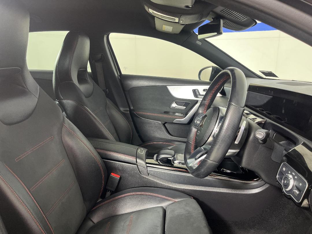 Photo '16' of Mercedes-Benz A180