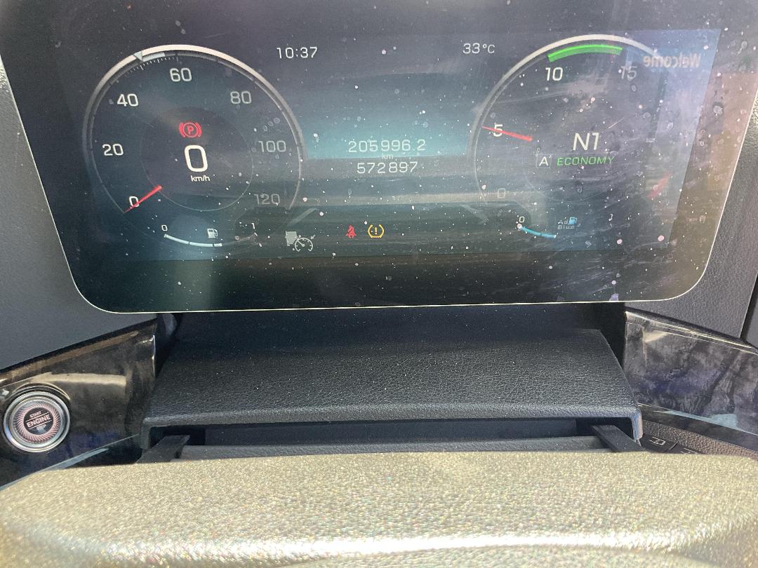 Photo '18' of Mercedes-Benz ACTROS 2663 LS 6 X 4 Tractor Unit