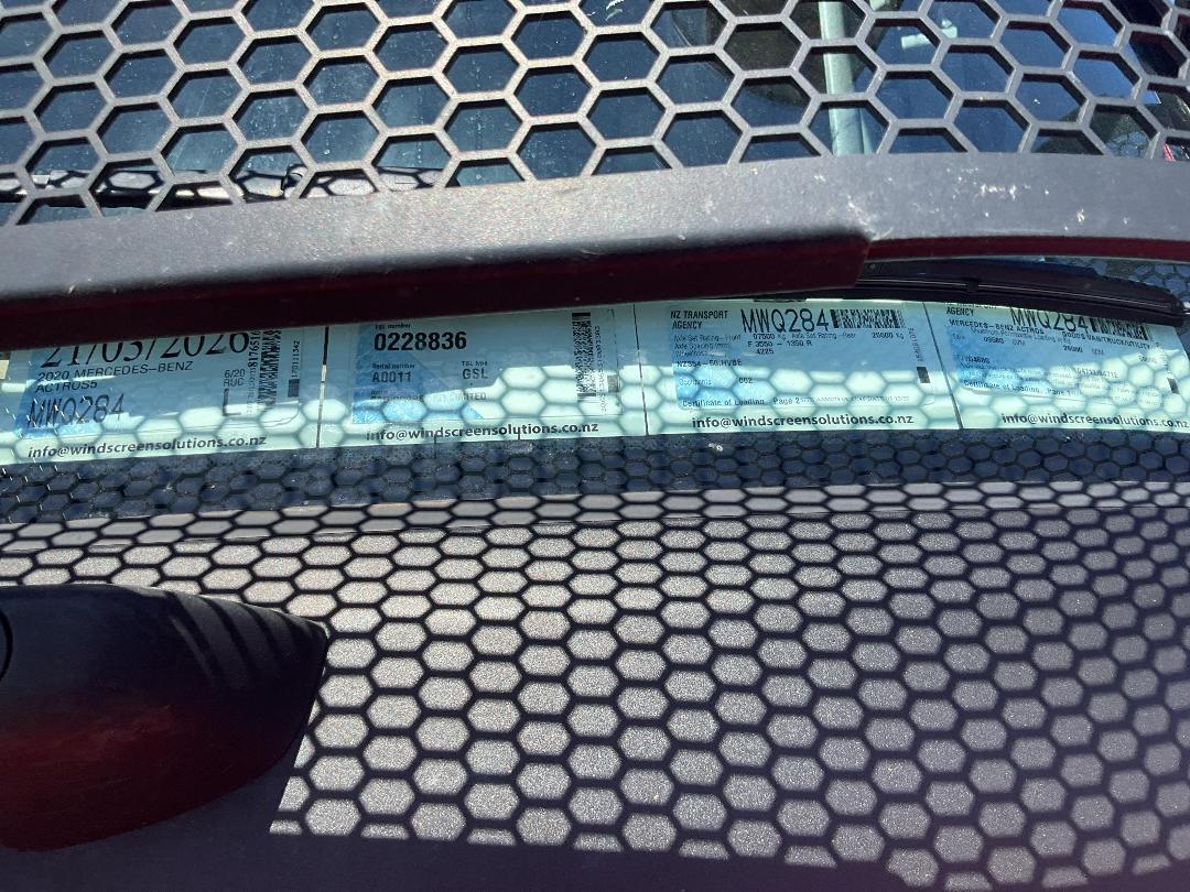 Photo '20' of Mercedes-Benz ACTROS 2663 LS 6 X 4 Tractor Unit