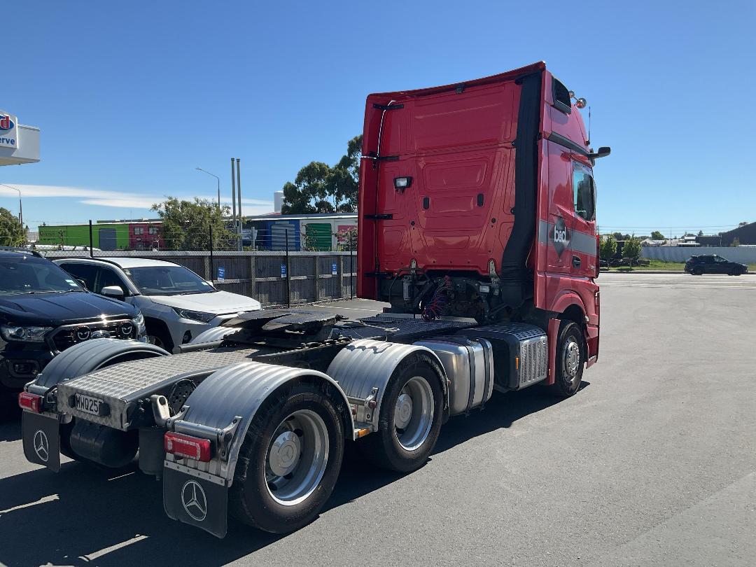 Photo '3' of Mercedes-Benz ACTROS5 2663 LS 6 X 4 Tractor Unit