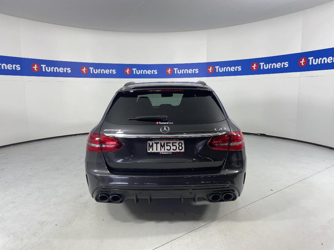 Photo '6' of Mercedes-Benz C-Class Photo '6' of Mercedes-Benz C-Class