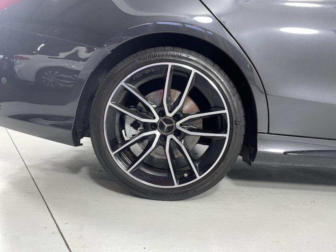 Photo '12' of Mercedes-Benz C-Class Photo '12' of Mercedes-Benz C-Class