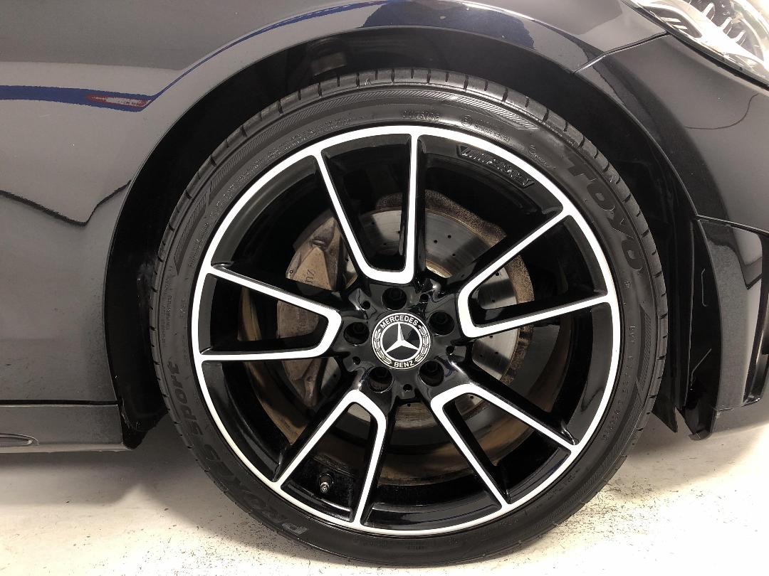 Photo '9' of Mercedes-Benz C-Class