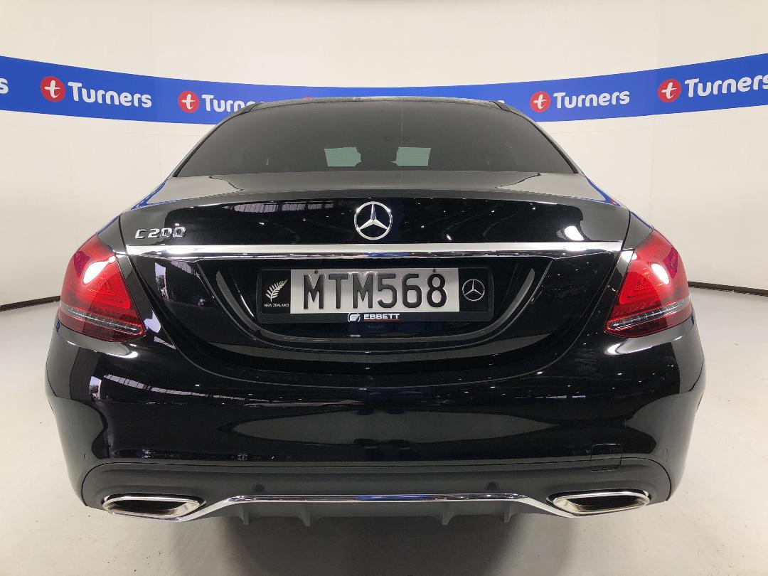 Photo '6' of Mercedes-Benz C-Class