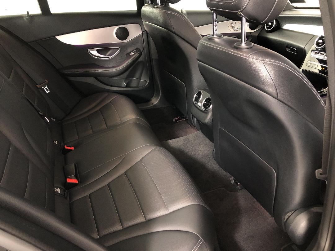 Photo '20' of Mercedes-Benz C-Class