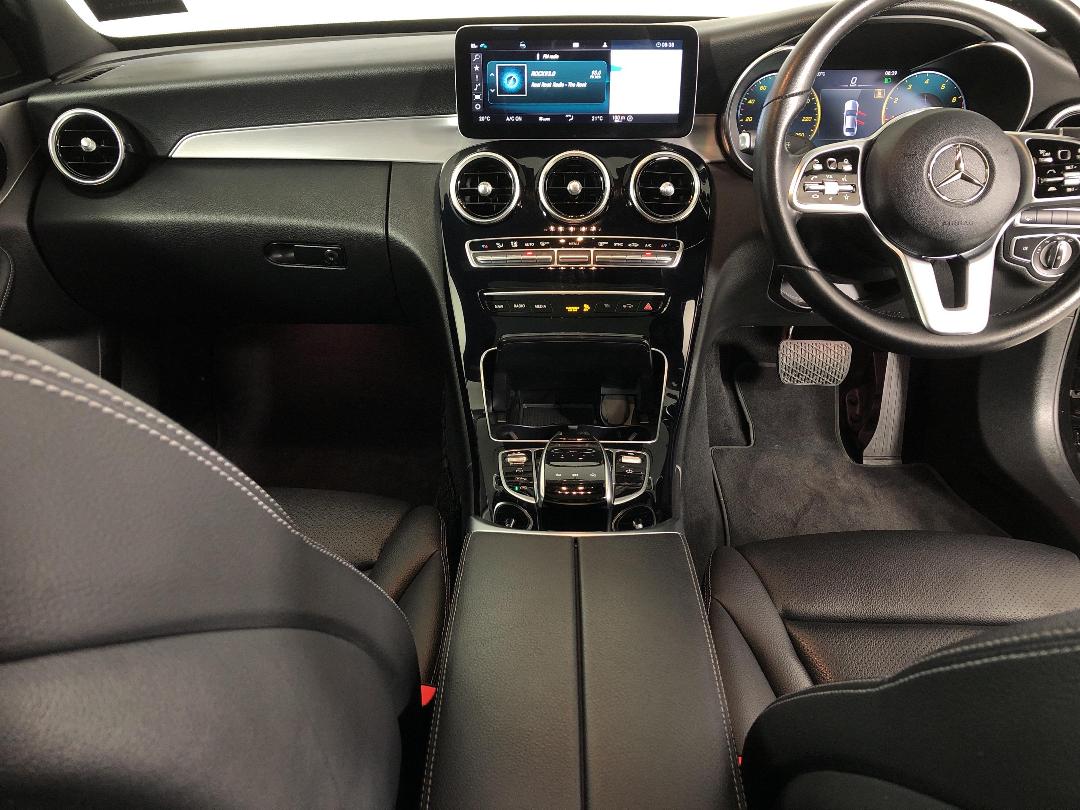 Photo '17' of Mercedes-Benz C-Class