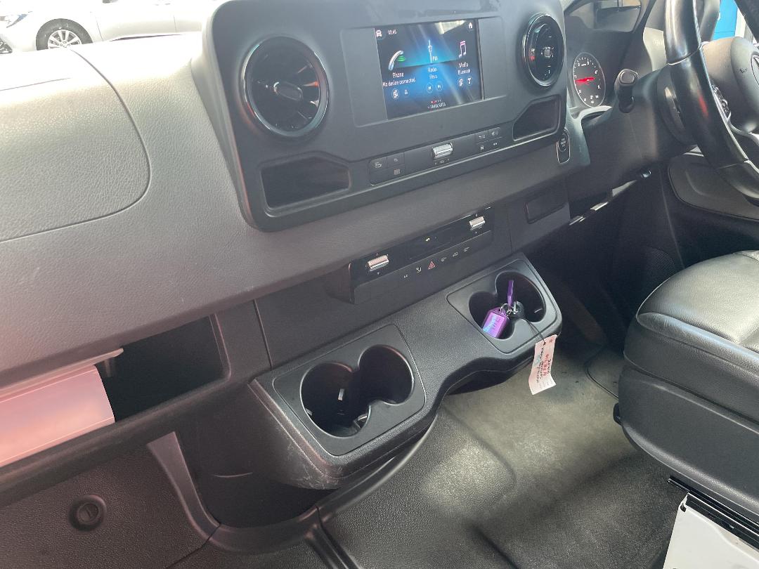 Photo '18' of Mercedes-Benz Sprinter