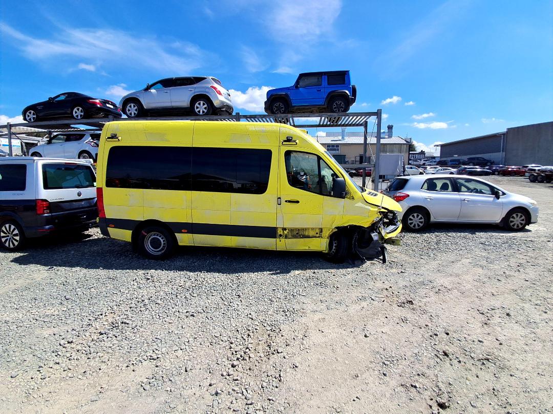 Photo '3' of Mercedes-Benz Sprinter 419 MWB ST JOHN VAN Ambulance