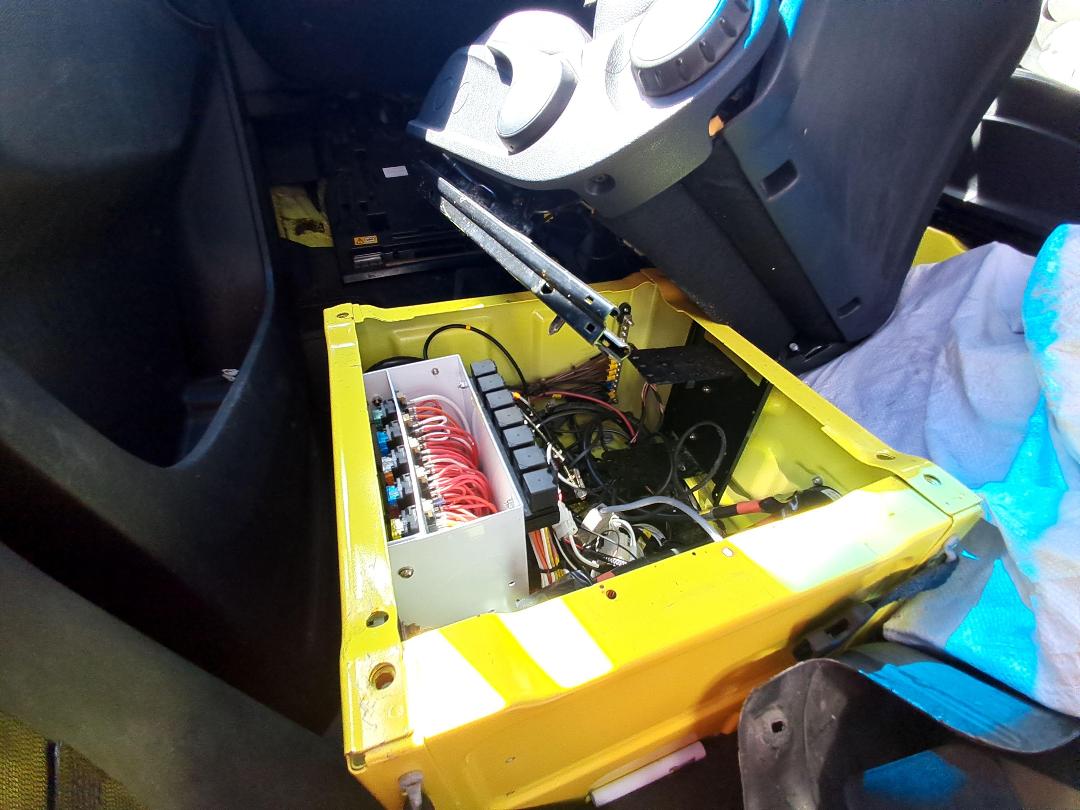 Photo '18' of Mercedes-Benz Sprinter 419 MWB ST JOHN VAN Ambulance